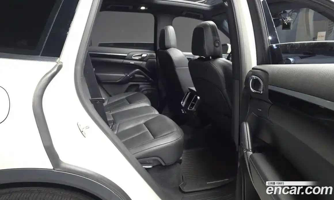 Porsche Cayenne 2012 3.0 автомат (гидро), фото 12