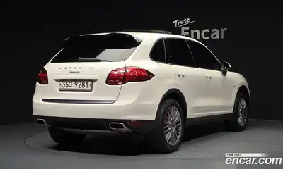 Porsche Cayenne 2012 3.0 автомат (гидро), миниатюра 2