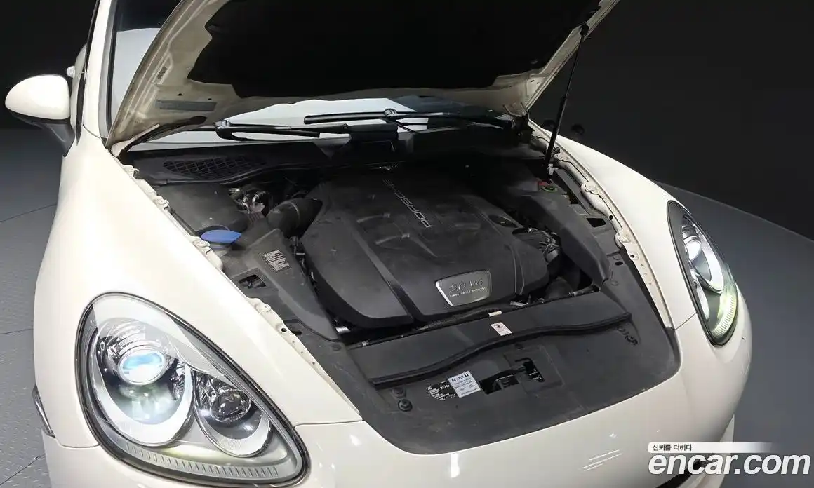 Porsche Cayenne 2012 3.0 автомат (гидро), фото 6