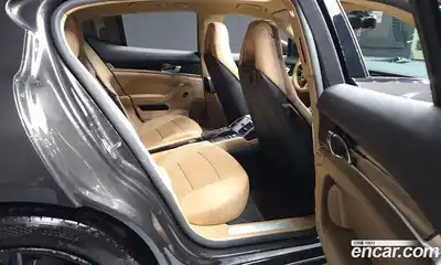 Porsche Panamera 2016 3.6 автомат (гидро), миниатюра 12