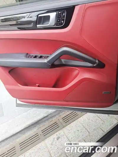 Porsche Cayenne 2020 3.0 автомат (гидро), миниатюра 12