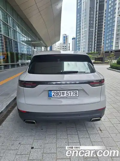 Porsche Cayenne 2020 3.0 автомат (гидро), миниатюра 2