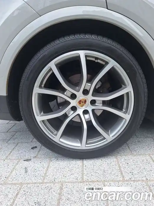 Porsche Cayenne 2020 3.0 автомат (гидро), фото 5