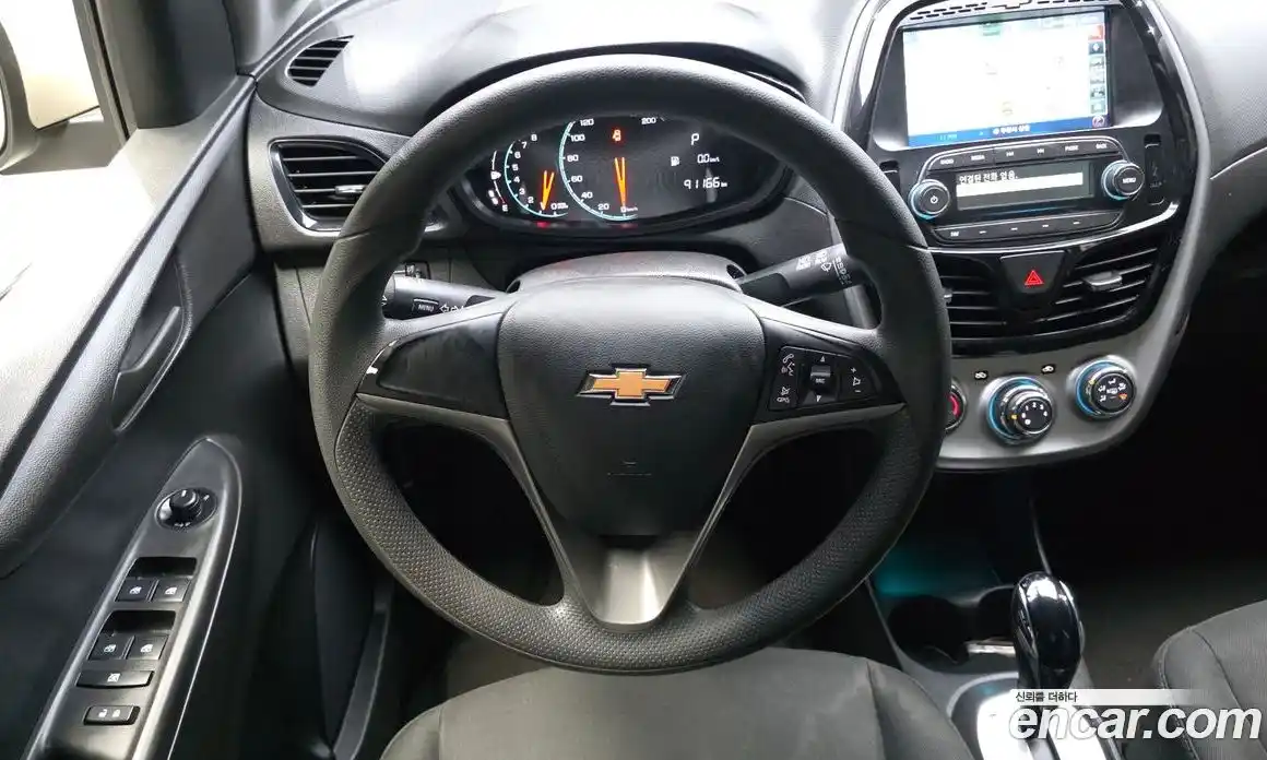 Chevrolet Spark 2017 1.0 автомат (гидро), фото 19