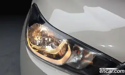 Chevrolet Spark 2017 1.0 автомат (гидро), миниатюра 8