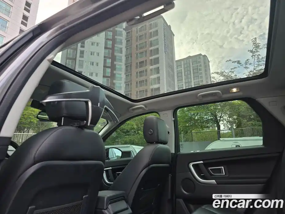 Land Rover Discovery Sport 2017 2.0 автомат (гидро), фото 12