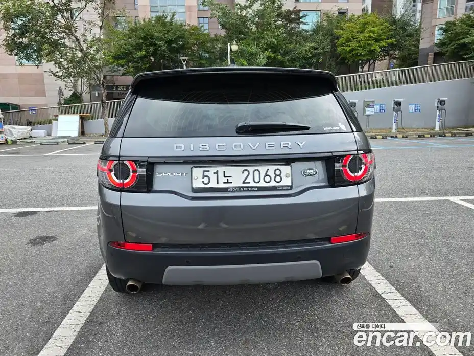 Land Rover Discovery Sport 2017 2.0 автомат (гидро), фото 6