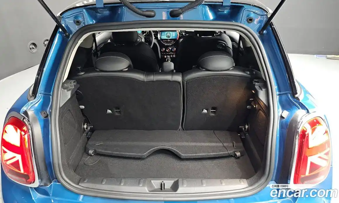 Mini Cooper 2021 1.5 автомат (гидро), фото 26
