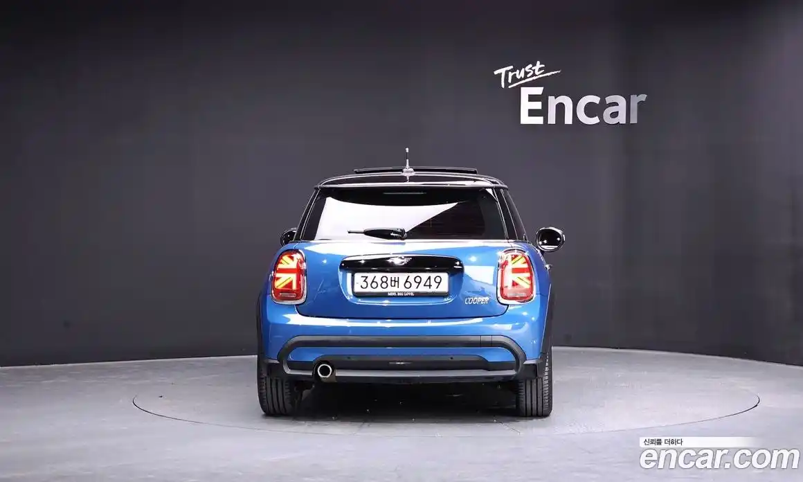 Mini Cooper 2021 1.5 автомат (гидро), фото 4