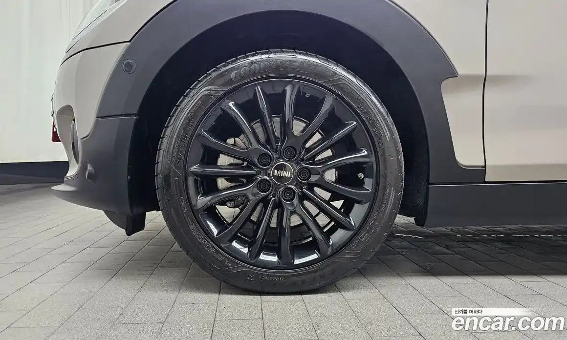Mini Clubman 2023 1.5 автомат (гидро), фото 5