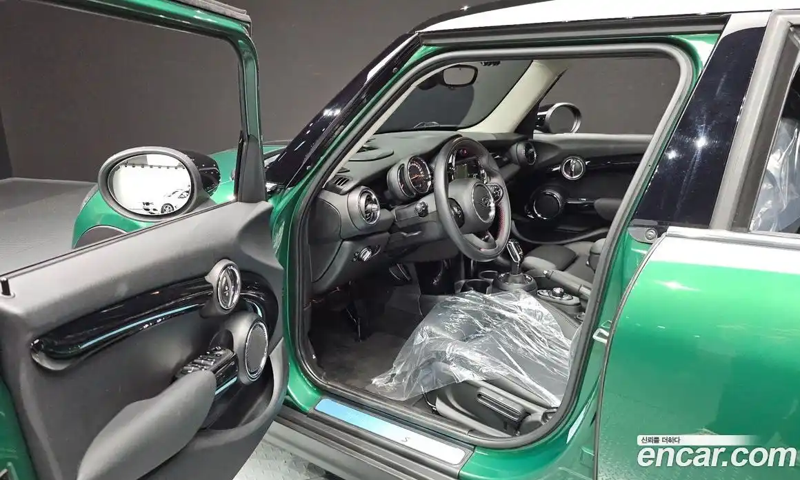 Mini Cooper 2020 2.0 автомат (гидро), фото 13