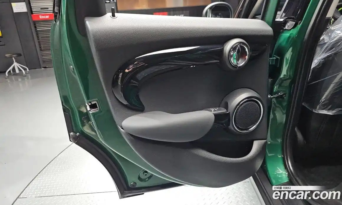 Mini Cooper 2020 2.0 автомат (гидро), фото 15