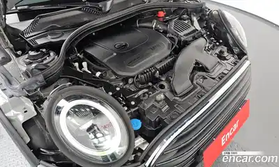 Mini Clubman 2021 1.5 автомат (гидро), миниатюра 6