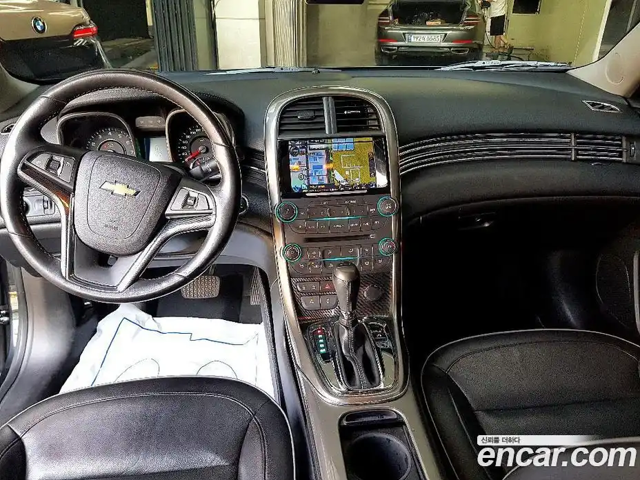 Chevrolet Malibu 2011 2.0 автомат (гидро), фото 5