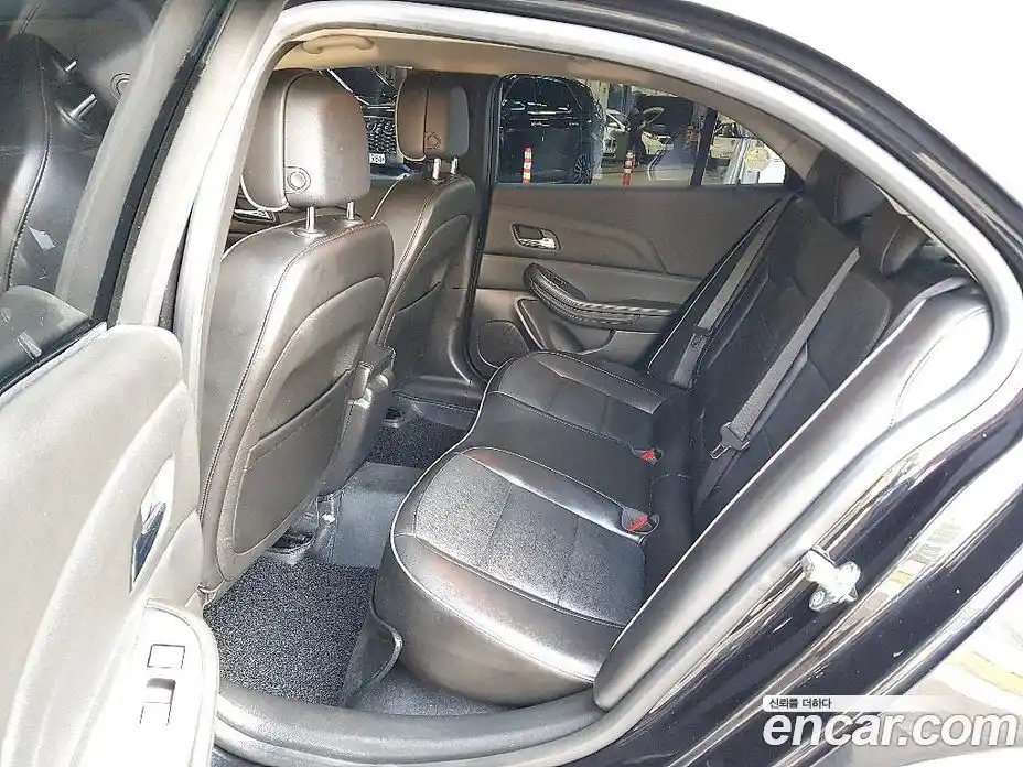 Chevrolet Malibu 2011 2.0 автомат (гидро), фото 9