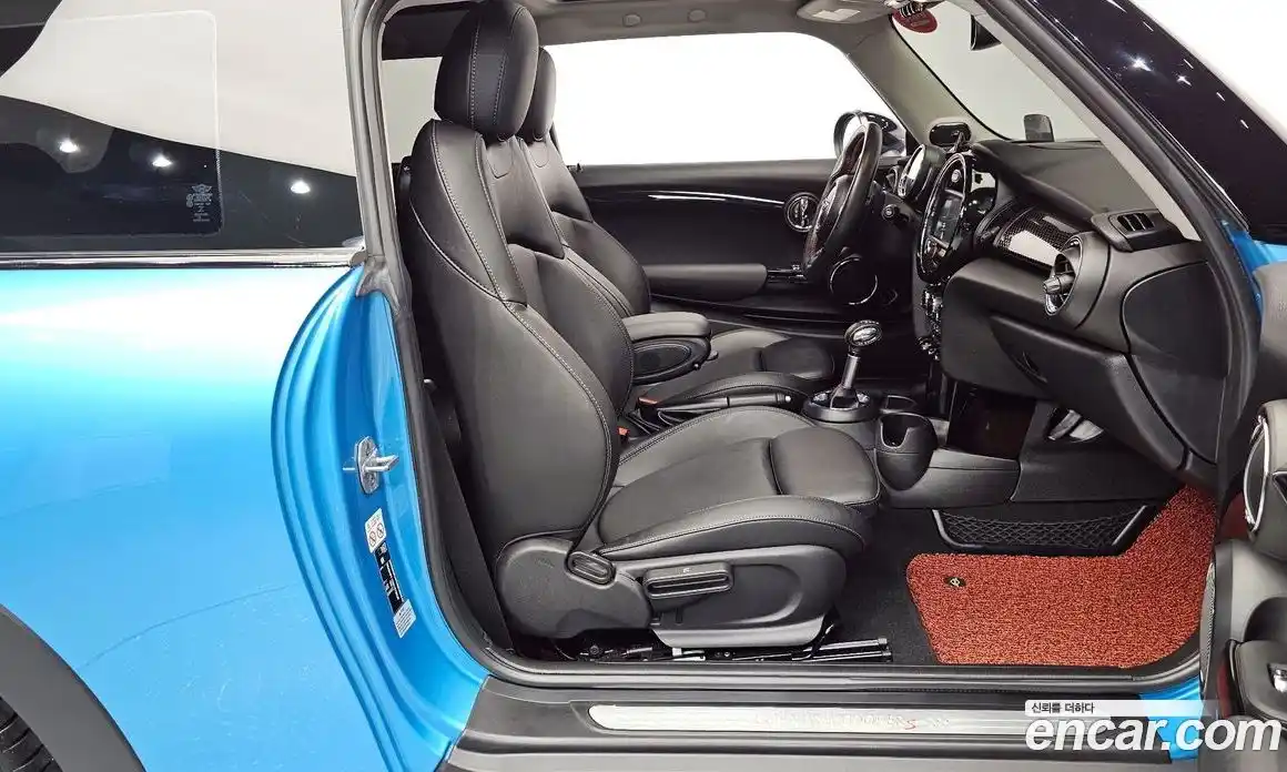 Mini Cooper 2018 2.0 автомат (гидро), фото 16