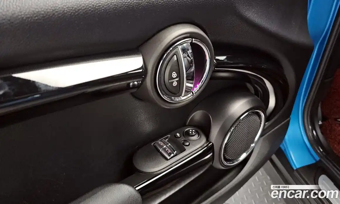 Mini Cooper 2018 2.0 автомат (гидро), фото 26