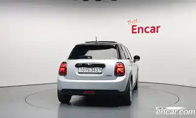 Mini Cooper 2020 1.5 автомат (гидро), миниатюра 4