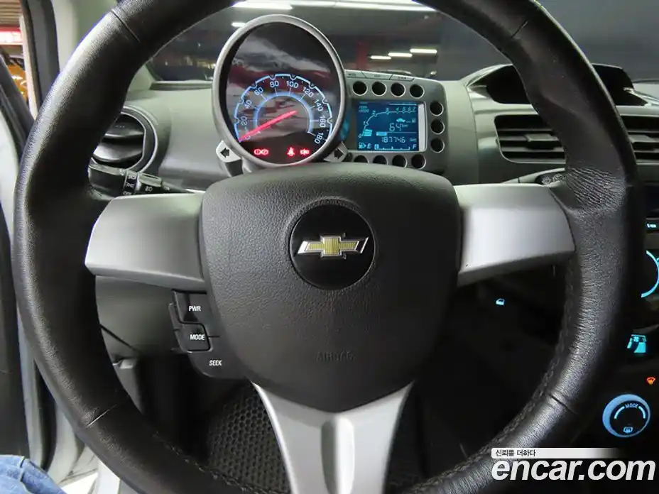 Chevrolet Spark 2012 1.0 механика, фото 8 Chevrolet Spark 2012 1.0 механика, фото 8