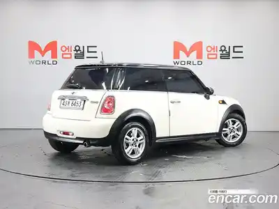 Mini Cooper 2013 2.0 автомат (гидро), миниатюра 3