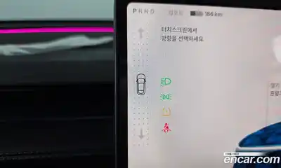 Tesla Model Y 2025 0.2 автомат (гидро), миниатюра 12