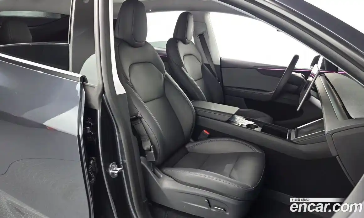 Tesla Model Y 2025 0.2 автомат (гидро), фото 16 Tesla Model Y 2025 0.2 автомат (гидро), фото 16