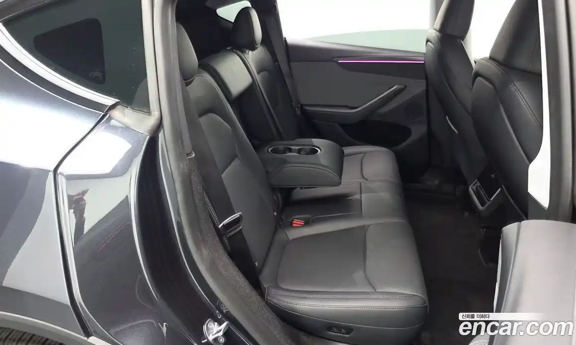 Tesla Model Y 2025 0.2 автомат (гидро), фото 25 Tesla Model Y 2025 0.2 автомат (гидро), фото 25