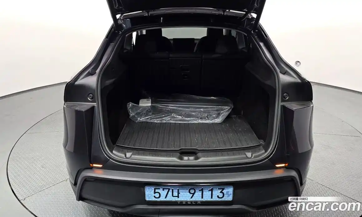 Tesla Model Y 2025 0.2 автомат (гидро), фото 26 Tesla Model Y 2025 0.2 автомат (гидро), фото 26
