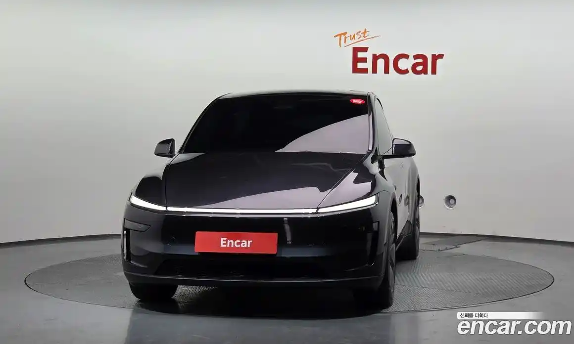 Tesla Model Y 2025 0.2 автомат (гидро), фото 3 Tesla Model Y 2025 0.2 автомат (гидро), фото 3