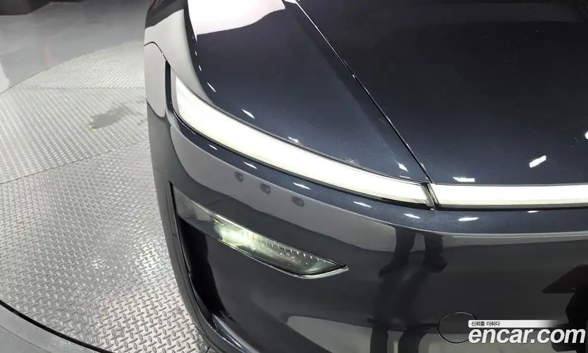Tesla Model Y 2025 0.2 автомат (гидро), фото 8 Tesla Model Y 2025 0.2 автомат (гидро), фото 8