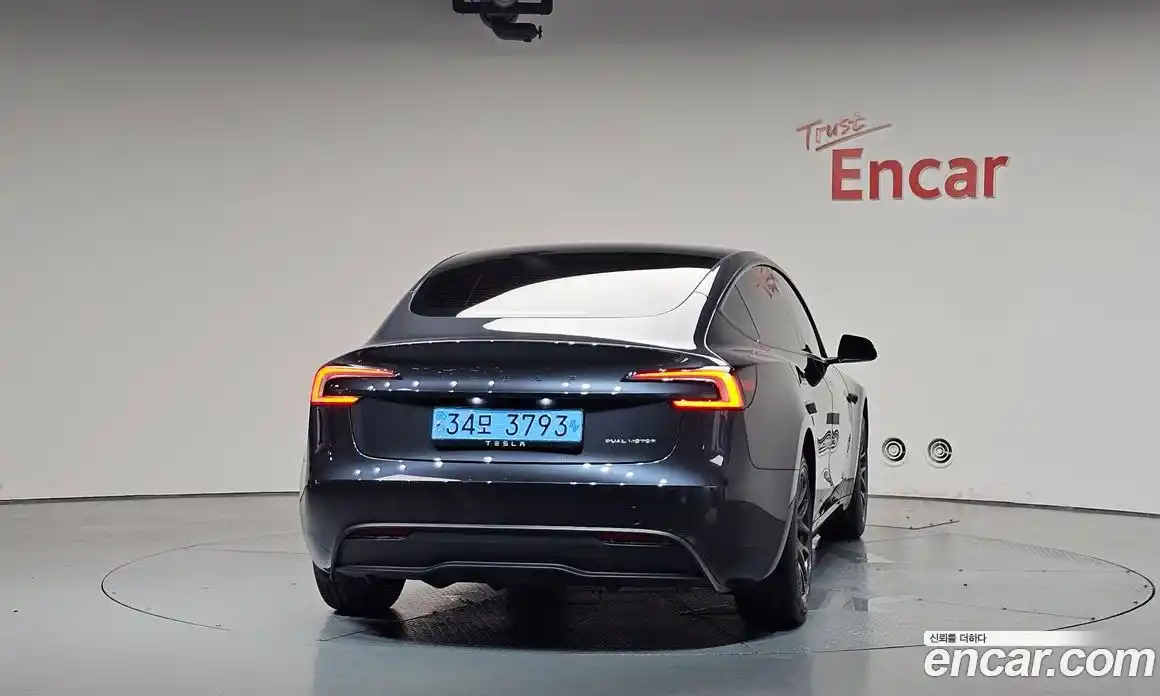 Tesla Model 3 2024 0.2 автомат (гидро), фото 3 Tesla Model 3 2024 0.2 автомат (гидро), фото 3