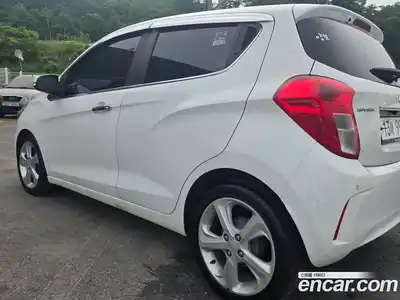 Chevrolet Spark 2015 1.0 автомат (гидро), миниатюра 2