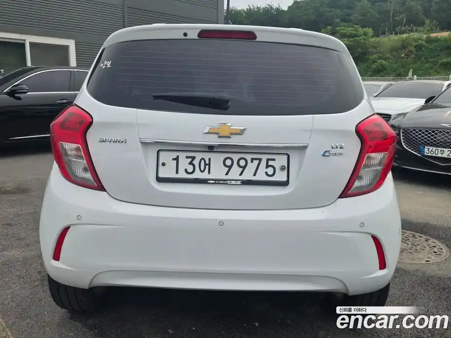 Chevrolet Spark 2015 1.0 автомат (гидро), фото 4
