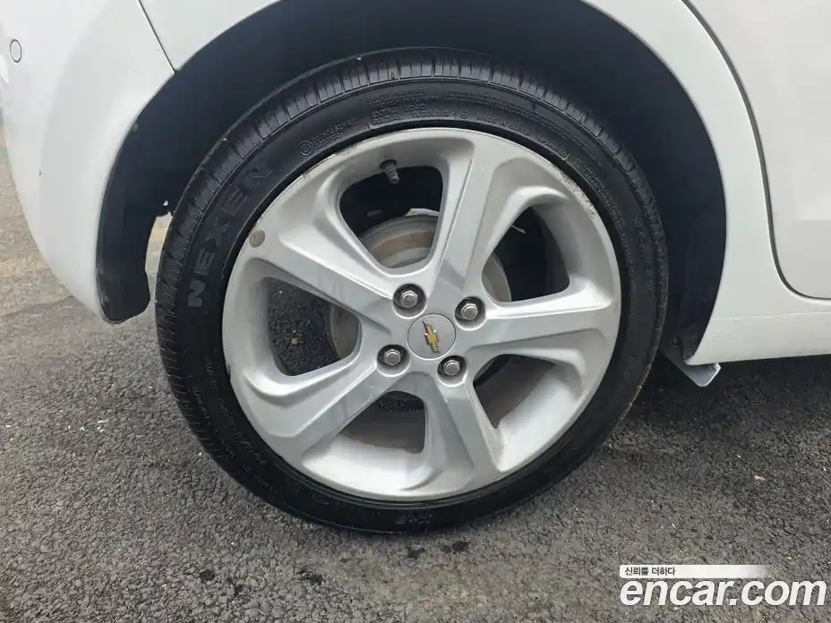 Chevrolet Spark 2015 1.0 автомат (гидро), фото 5