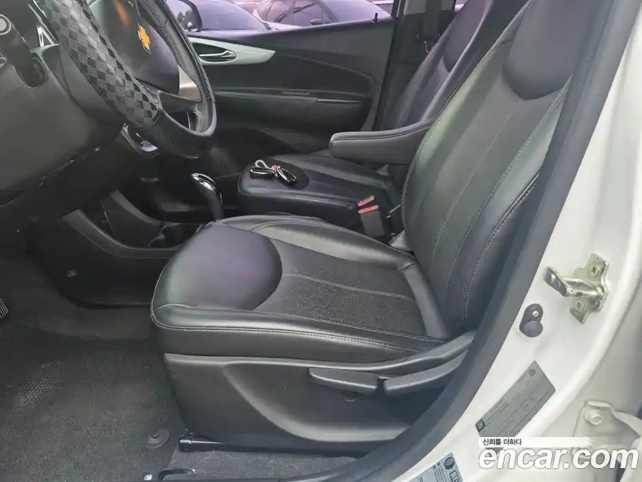 Chevrolet Spark 2015 1.0 автомат (гидро), фото 7
