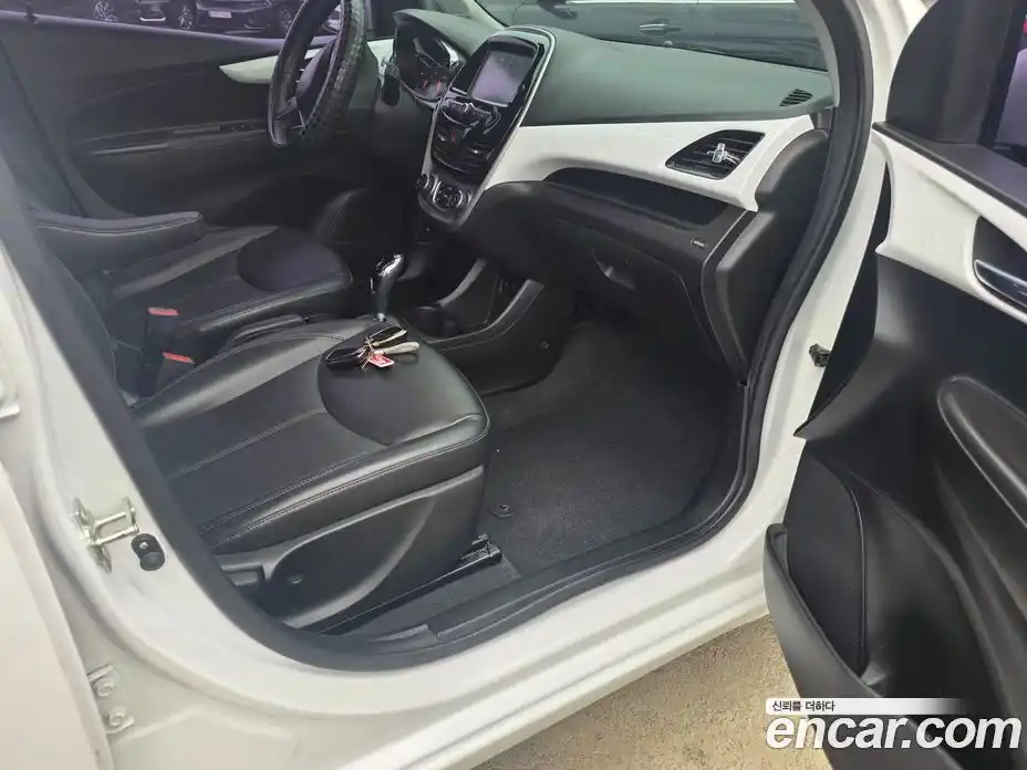 Chevrolet Spark 2015 1.0 автомат (гидро), фото 10
