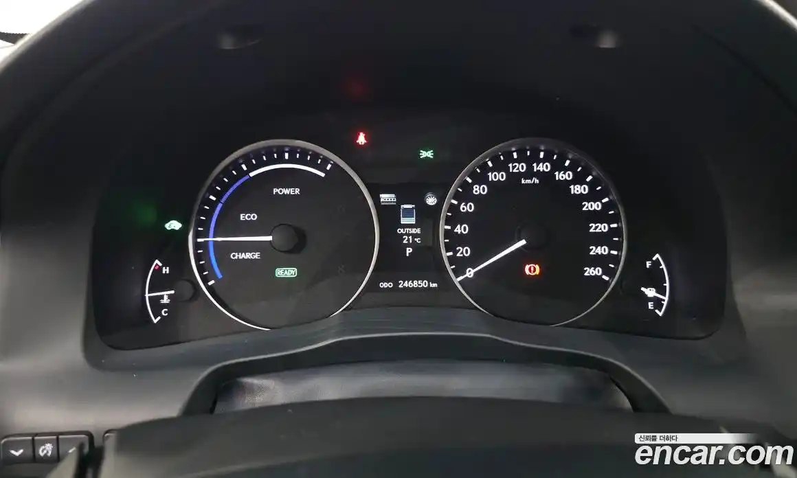 Lexus ES 2012 2.5 автомат (гидро), фото 8 Lexus ES 2012 2.5 автомат (гидро), фото 8