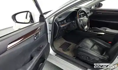 Lexus ES 2012 2.5 автомат (гидро), миниатюра 10 Lexus ES 2012 2.5 автомат (гидро), миниатюра 10