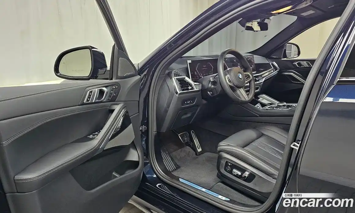 BMW X6 2025 3.0 автомат (гидро), фото 13