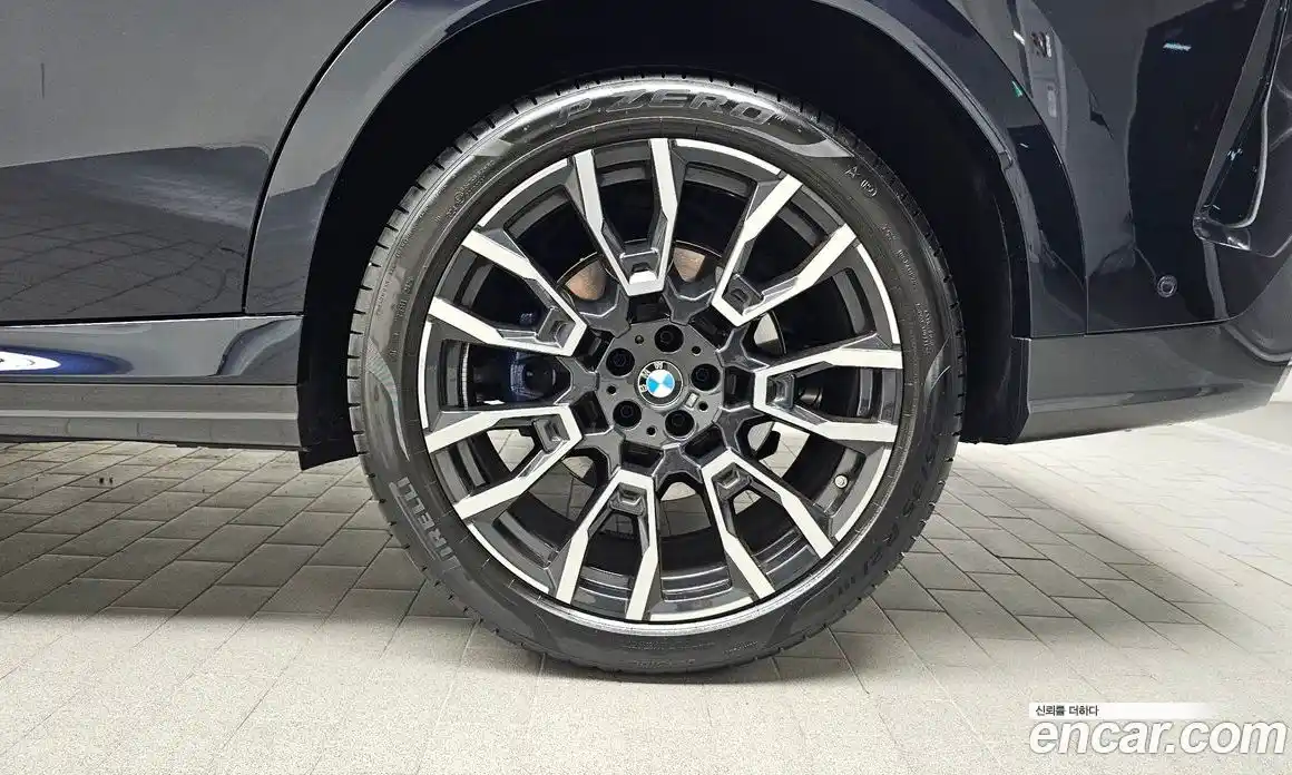 BMW X6 2025 3.0 автомат (гидро), фото 7