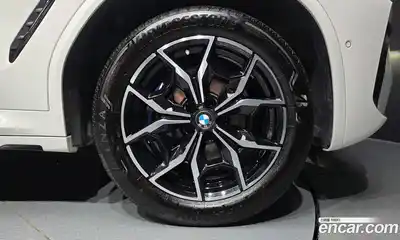 BMW X4 2023 2.0 автомат (гидро), миниатюра 5