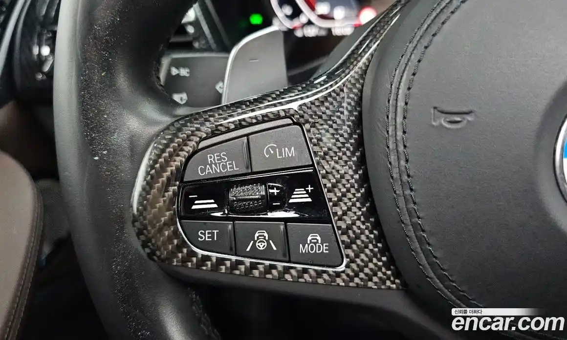 BMW X4 2023 2.0 автомат (гидро), фото 32