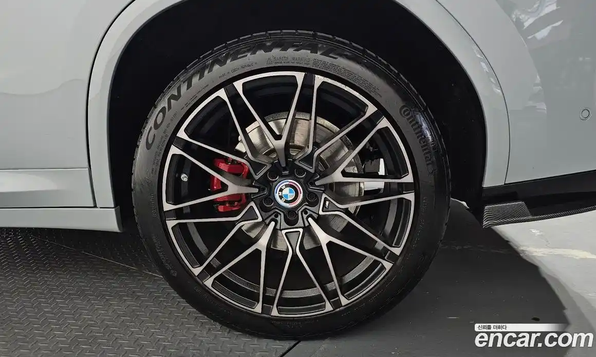 BMW X4 2023 2.0 автомат (гидро), фото 7