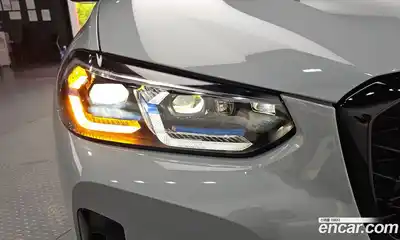 BMW X4 2023 2.0 автомат (гидро), миниатюра 8