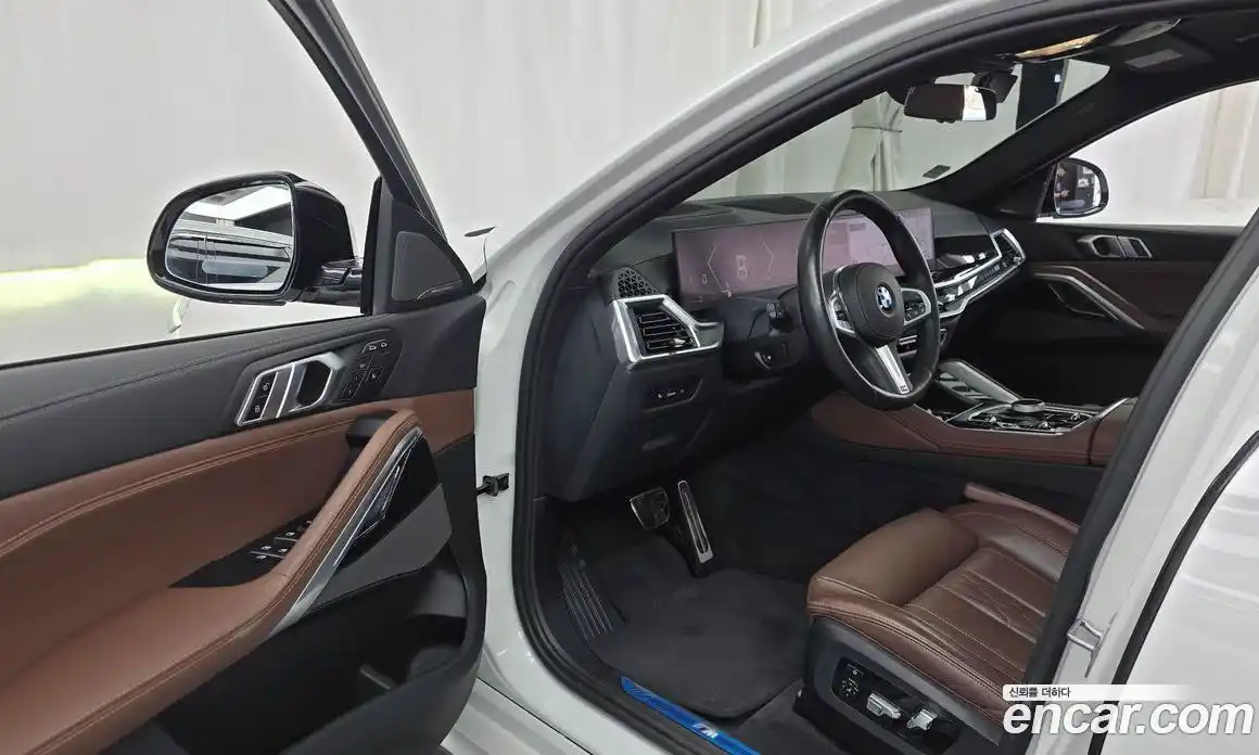 BMW X6 2024 3.0 автомат (гидро), фото 13