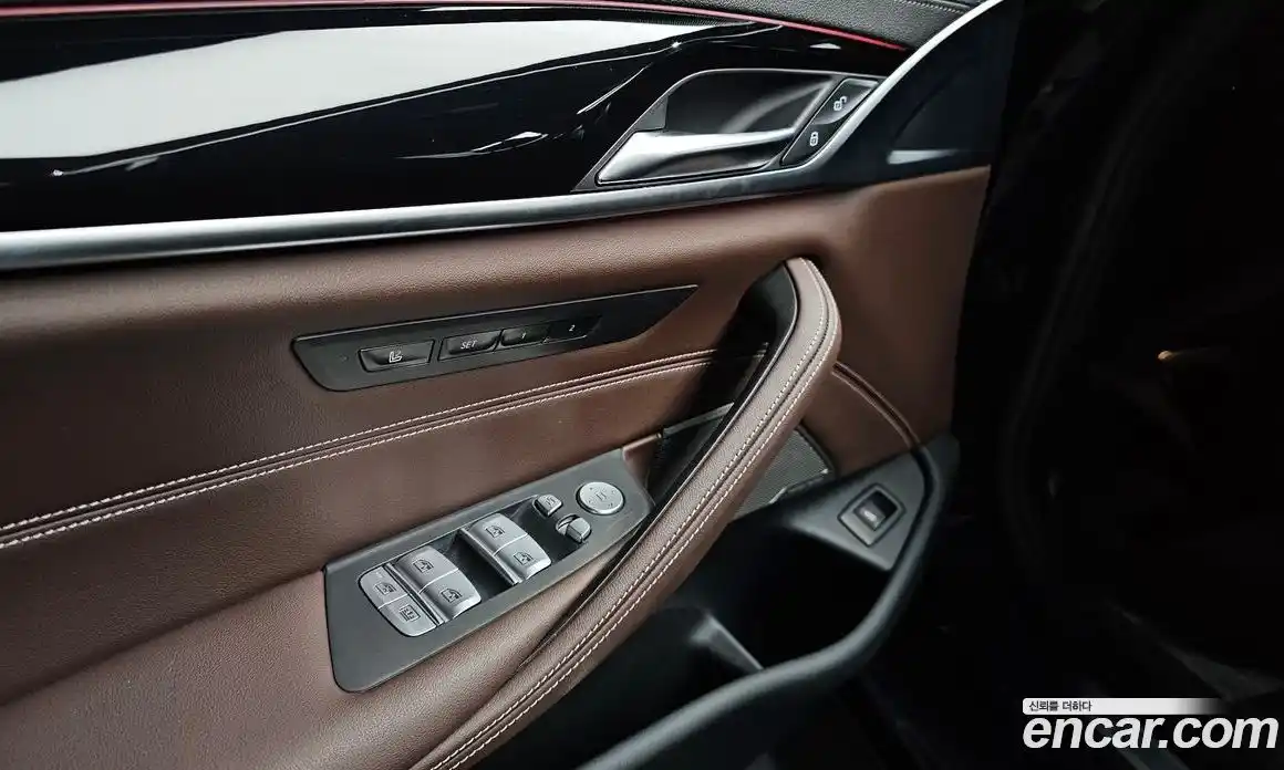 BMW 5 серия 2022 2.0 автомат (гидро), фото 30