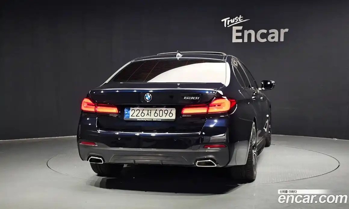 BMW 5 серия 2022 2.0 автомат (гидро), фото 4