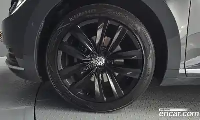 Volkswagen Arteon 2019 2.0 автомат (гидро), миниатюра 5