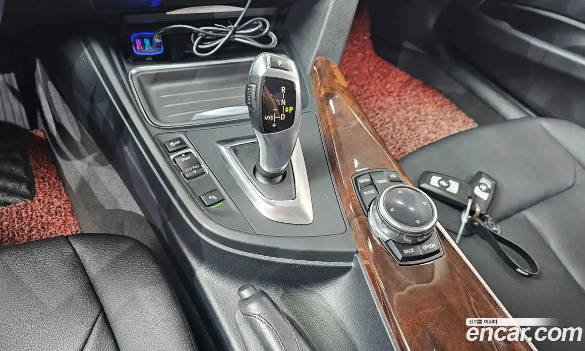 BMW 3 серия 2014 2.0 автомат (гидро), фото 11