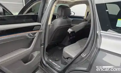 Volkswagen Touareg 2023 3.0 автомат (гидро), миниатюра 11